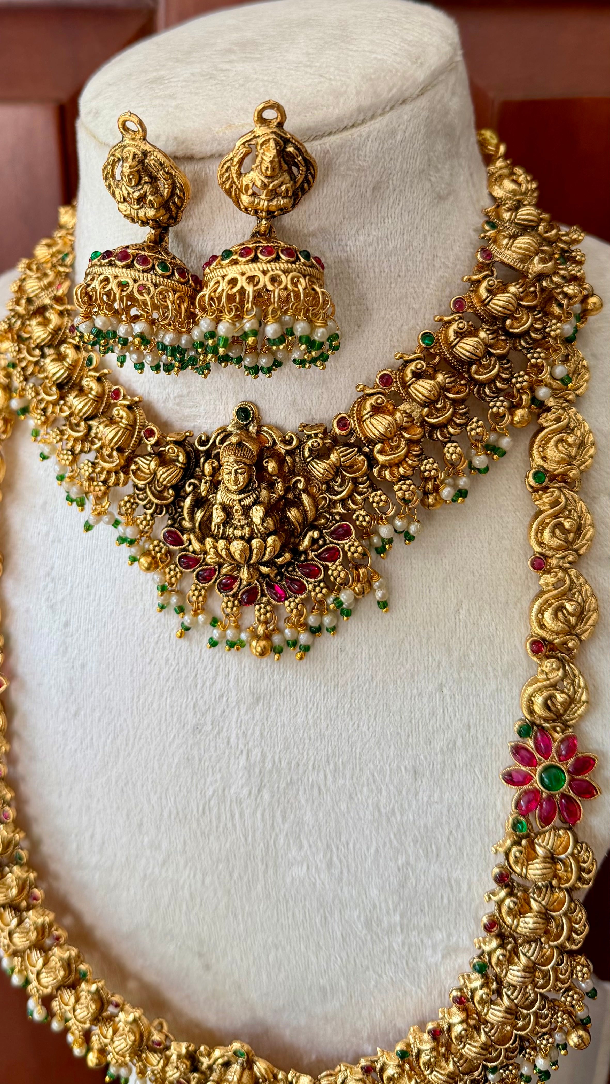 Mahalakshmi Bridal Set