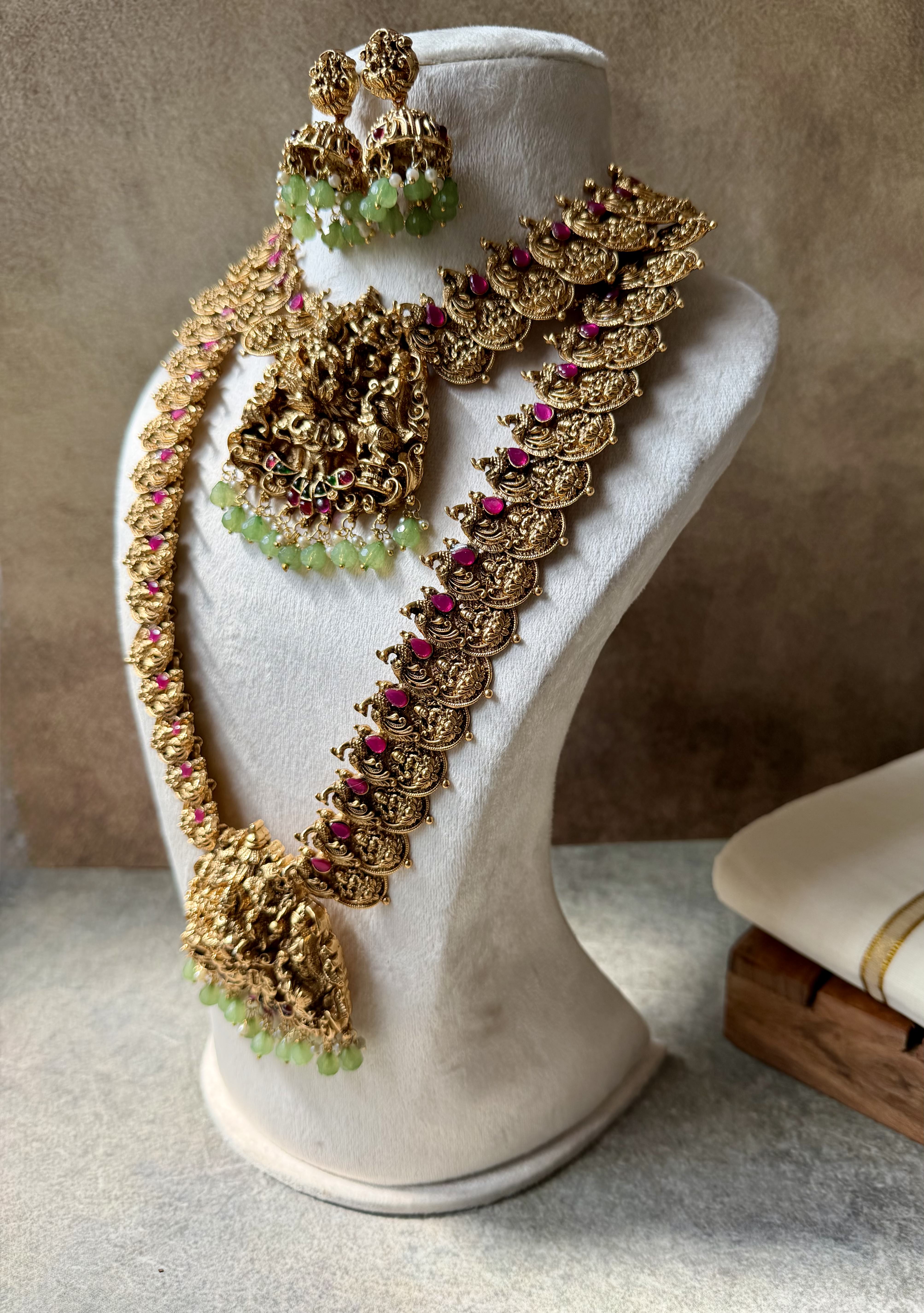 Vivah Bridal Set